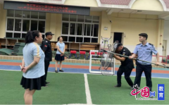 <b>纷纷暗示会时辰留意孩子的身</b>